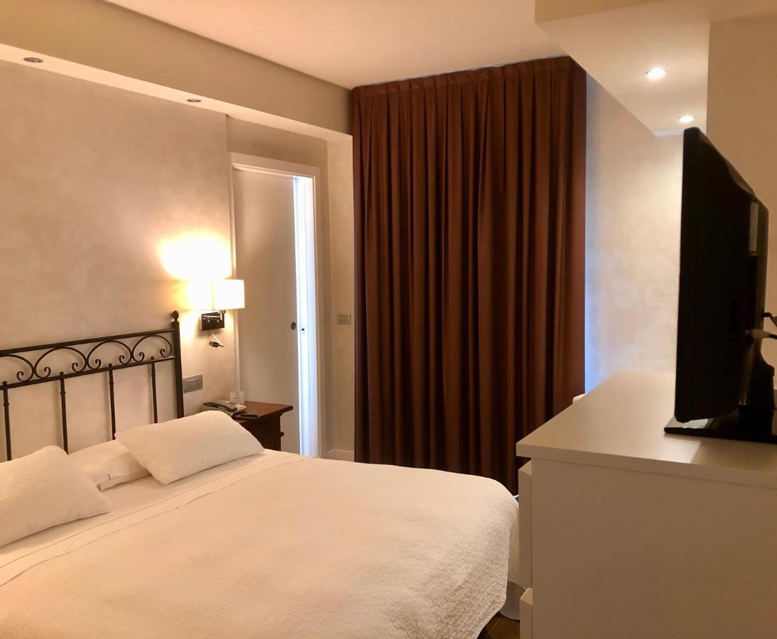 Hotel Ferro Di Cavallo Pavullo nel Frignano Luaran gambar