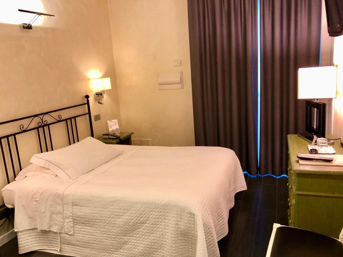 Hotel Ferro Di Cavallo Pavullo nel Frignano Luaran gambar