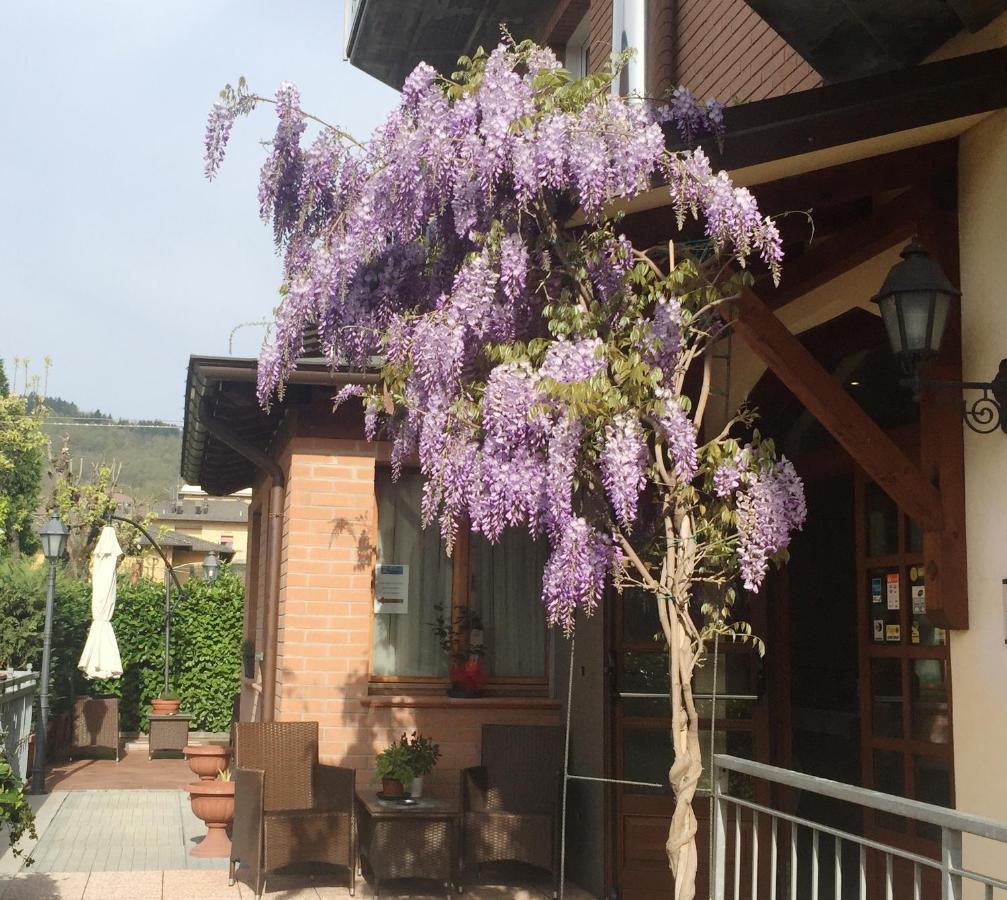 Hotel Ferro Di Cavallo Pavullo nel Frignano Luaran gambar